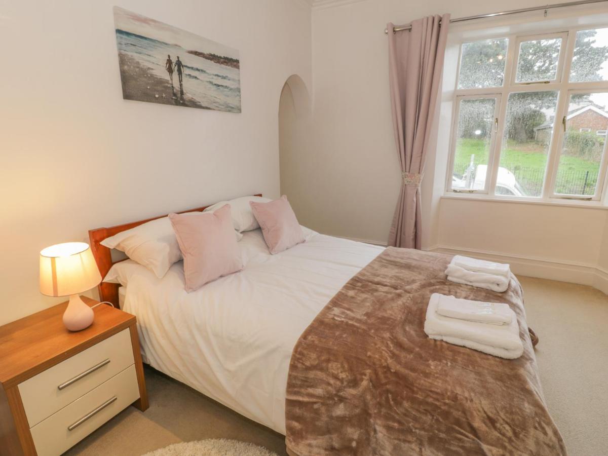 Preswylfa Villa Caernarfon Exteriör bild